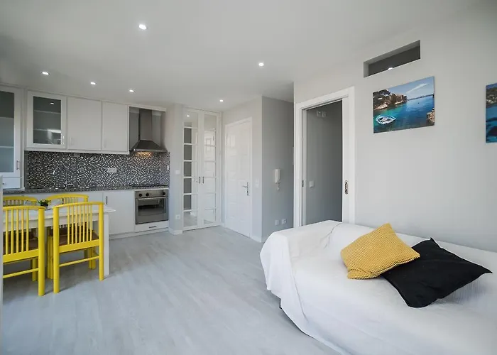 Apartamento Casa Amarela